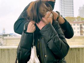 [閲覧注意]輪姦レイプ映像　ノーカット無編集「婦女強姦犯罪記録」　ドマゾ眼鏡主婦無限監禁！　クロロホルムとスタンガンで昏睡、媚薬で悶絶淫潮大噴射　縛り犯され中出しされる熟れた女体は泣きながらイキ続けた！ サンプル動画サムネイル